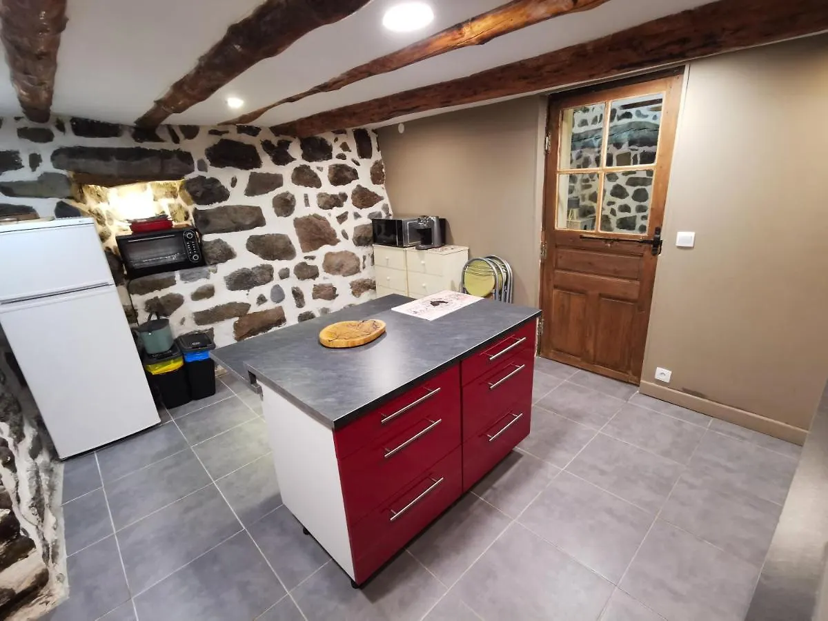 Hébergement de vacances Les gîtes Estaou Treillo Le Monastier sur Gazeille