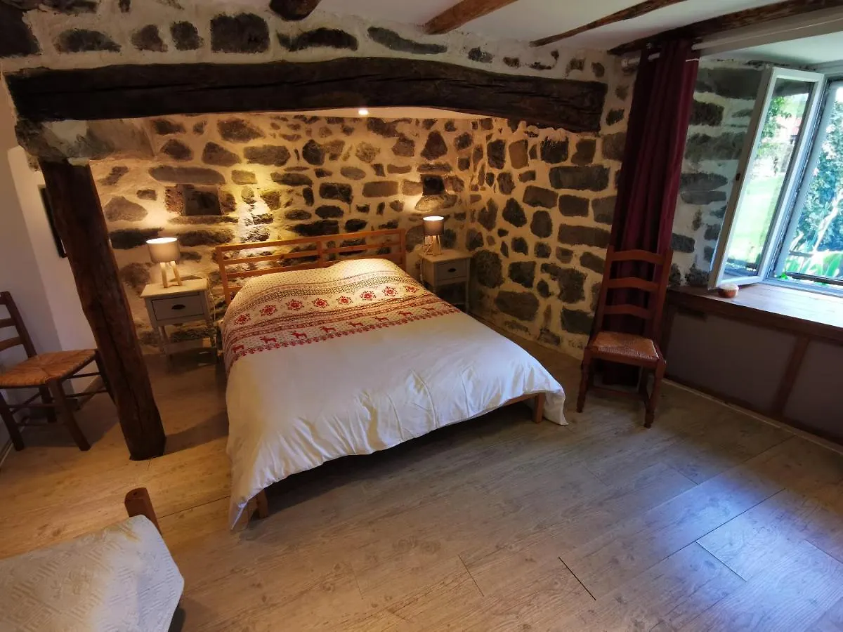 Hébergement de vacances Les gîtes Estaou Treillo Le Monastier sur Gazeille