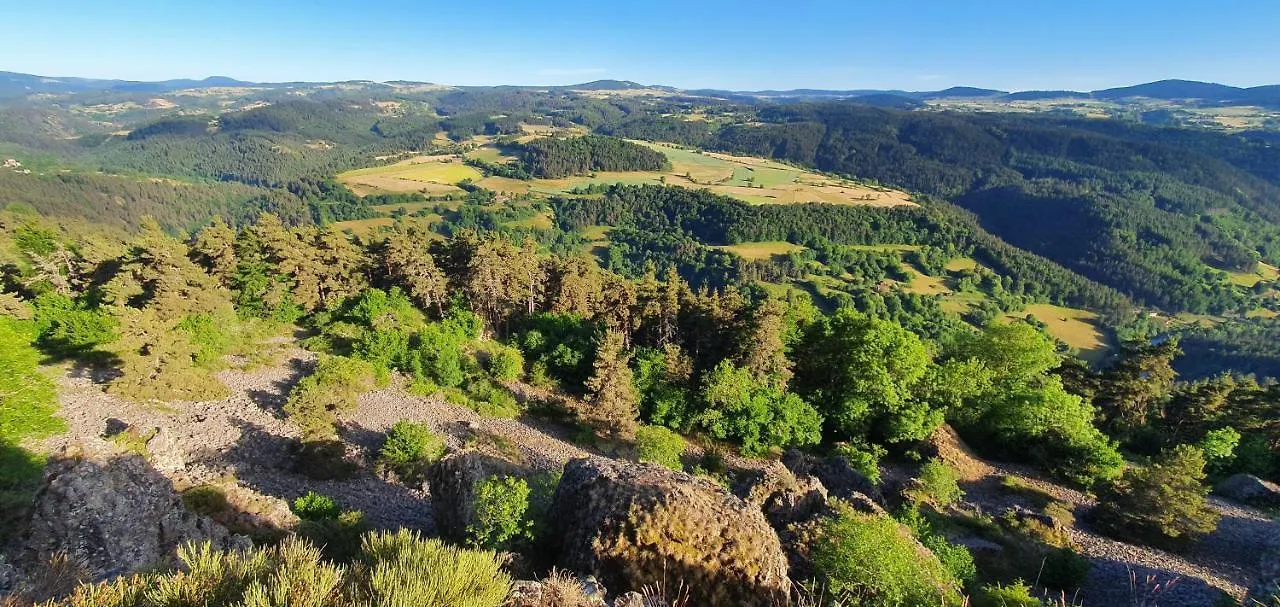 Les gîtes Estaou Treillo Le Monastier sur Gazeille Hébergement de vacances